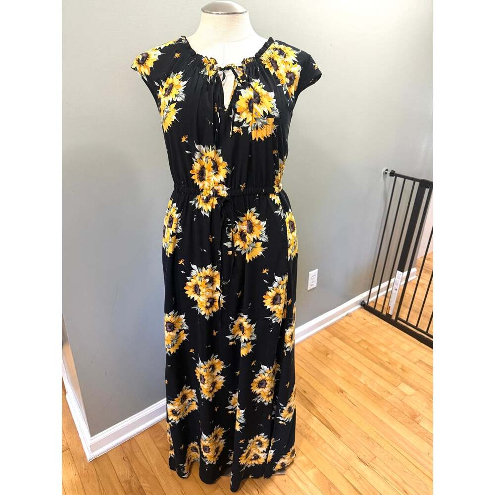 Torrid Black Sunflower Challis Maxi Dress Tie Neck Pockets Side Slit Plus 4 4X